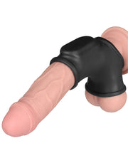 LoveToy - Silk Knights Ring - Vibrerende Penis en Scrotum Sleeve - Ø 2,8 cm - Zwart-Erotiekvoordeel.nl