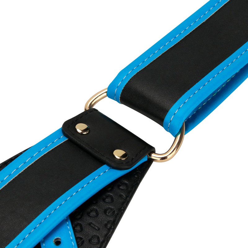 LoveToy - Ingen - Vibrerende Strap-on Set - Lengte 24 cm - Lichte Huidskleur-Erotiekvoordeel.nl