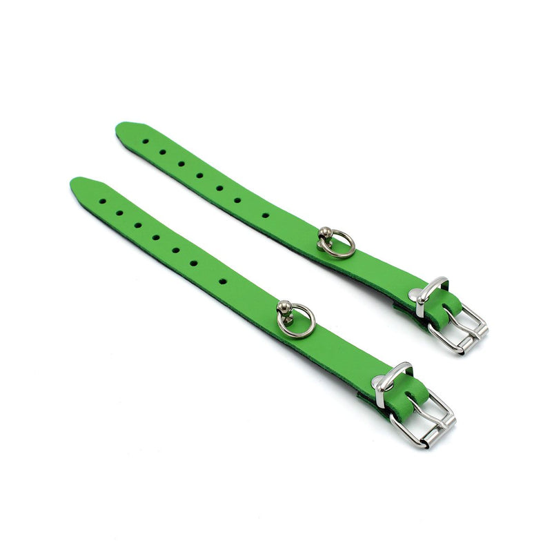 Kiotos Leather - Polsboeien Leder met Kleine O-ring - Groen-Erotiekvoordeel.nl