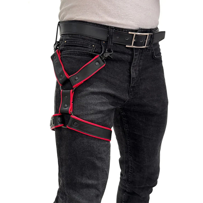 Brutus - Lederen Beenharnas - Verstelbaar- Zwart/Rood-Erotiekvoordeel.nl