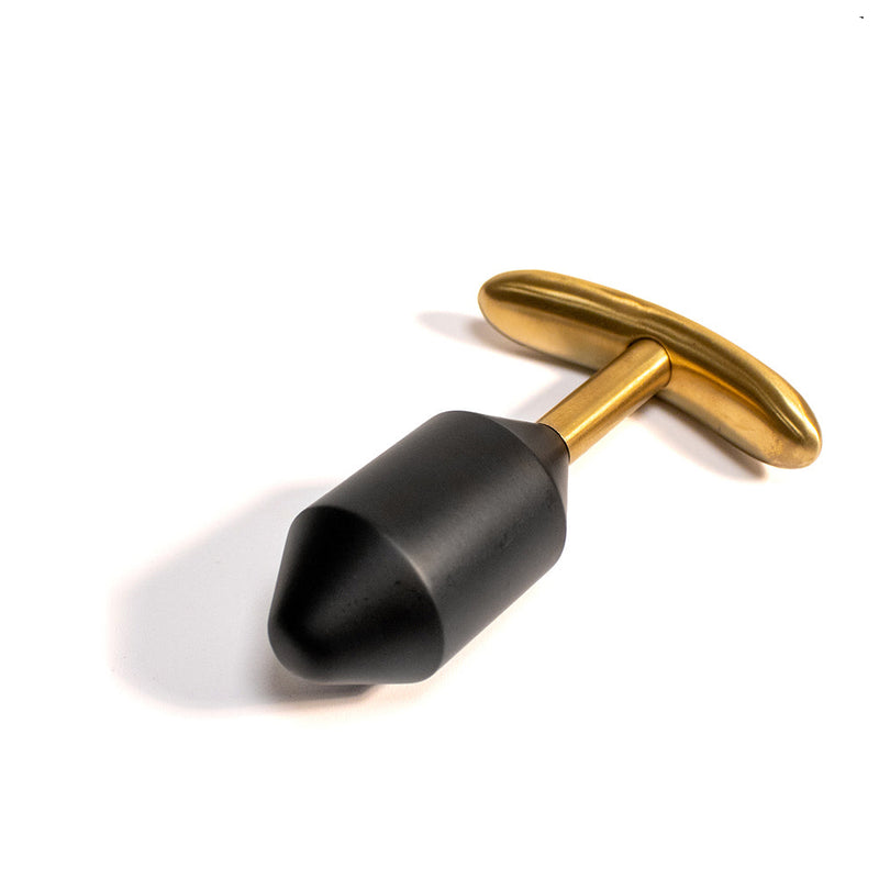 Black Label - Diamond Verzwaarde Buttplug - Metaal - Zwart/Goud-Erotiekvoordeel.nl