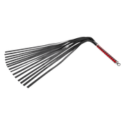 RISE - Lange Flogger met Zachte Strengen - Zwart/Rood-Erotiekvoordeel.nl