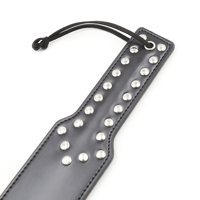 Smart Moves - Rechte Paddle - Handvat met Studs - PU Leer - Zwart-Erotiekvoordeel.nl