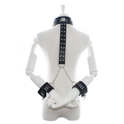 Fixxx - Adjustable Collar with Strap and Wrist Restraints Zwart-Erotiekvoordeel.nl