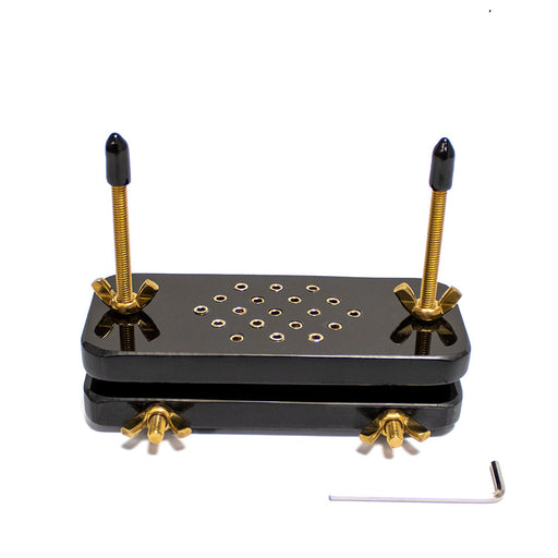 Black Label - Ball Crusher met Spikes - Zwart/Goud-Erotiekvoordeel.nl