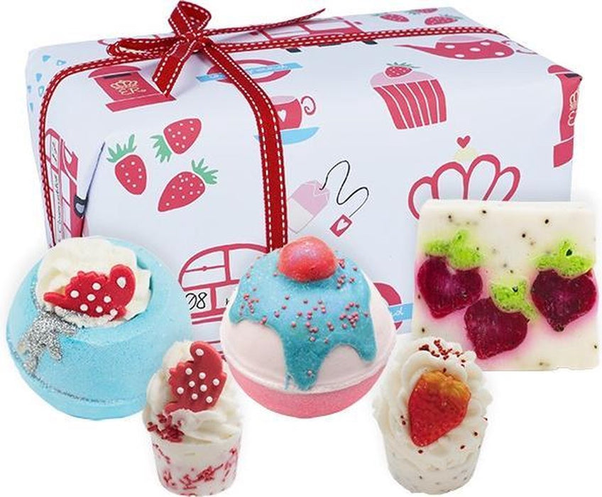 Bomb Cosmetics Bad Geschenkset "The Great British Gift Pack" met handgegoten zeep, bath bombs en meer!-Erotiekvoordeel.nl