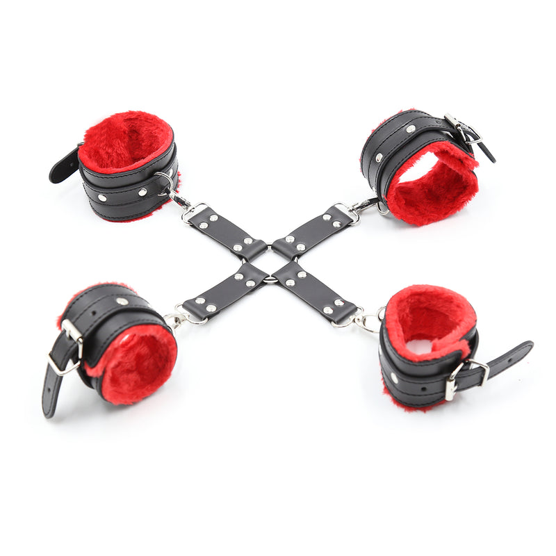 Fixxx - Hogtie Bondageset met Pluche Gevoerde Boeien - Zwart/Rood-Erotiekvoordeel.nl