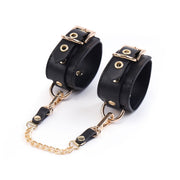 Kiotos - Kit BDSM Fancy da 5 articoli - Borsa di lusso con 5 diversi articoli BDSM - Pelle PU (vegana) - Disponibile in Rosso, rosa e nero - Erotiekvoordeel.nl