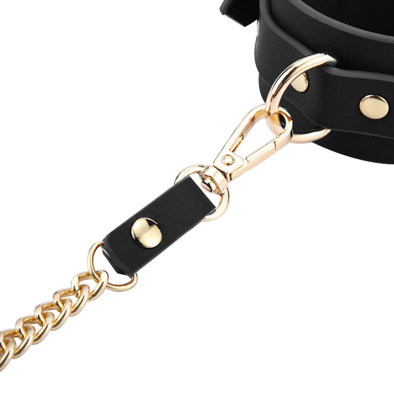 Kiotos - BDSM Fancy 5 Item Kit - Borsa di lusso con 5 diversi articoli BDSM - Pelle PU (vegana) - Disponibile in Rosso, rosa e nero - Erotiekvoordeel.nl