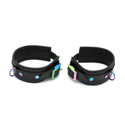 Kiotos - Menottes de cheville en cuir haut de gamme - Accessoires métalliques aux couleurs de la licorne - Noir/Arc-en-ciel - Erotiekvoordeel.nl