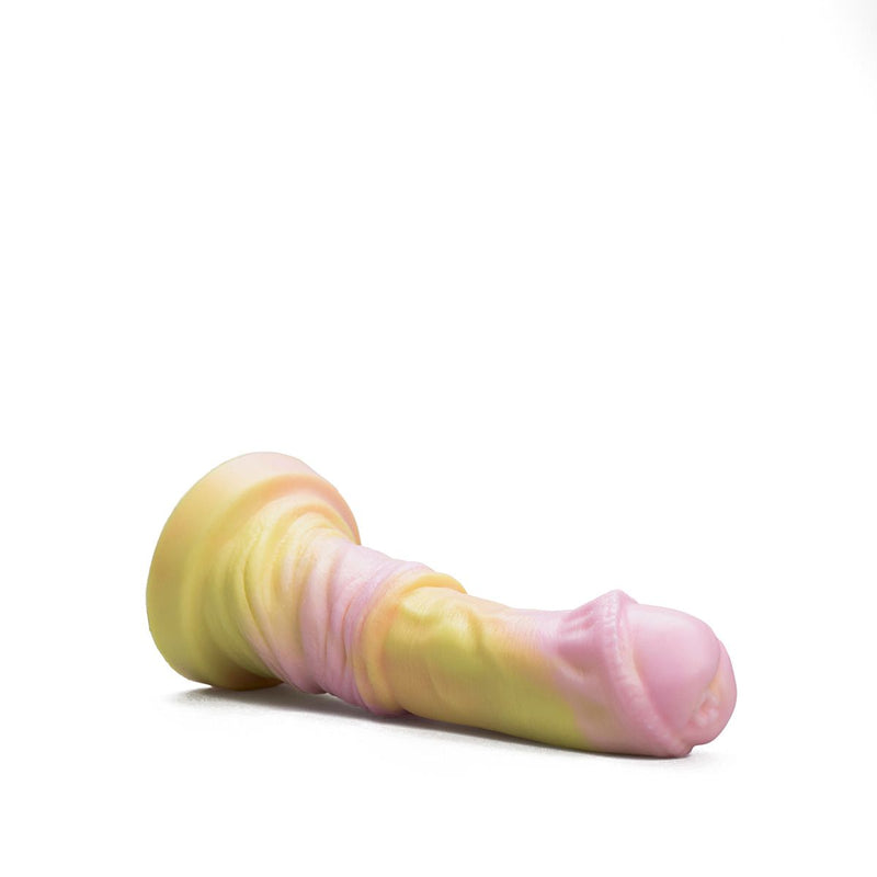 Kiotos Revolt - Dildo Fantasie - Pink Smash - Nr 02 - Średni - 22,5 X 5,5 Cm-Erotiekvoordeel.nl
