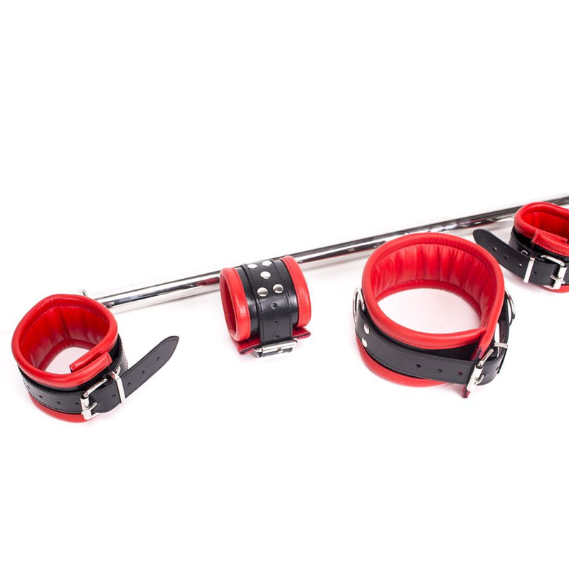 Kiotos - Spreidstang - Spreader Bar - Met Collar en 4 Kunstlederen Boeien-Erotiekvoordeel.nl
