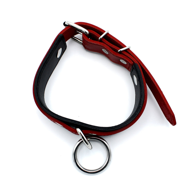 Kiotos - Schwarz/Rotes Lederhalsband mit großem O-Ring - Erotiekvoordeel.nl