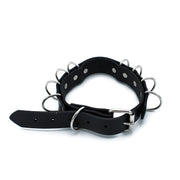 Kiotos - Schwarzes Lederhalsband mit mehreren D-Ringen - Erotiekvoordeel.nl