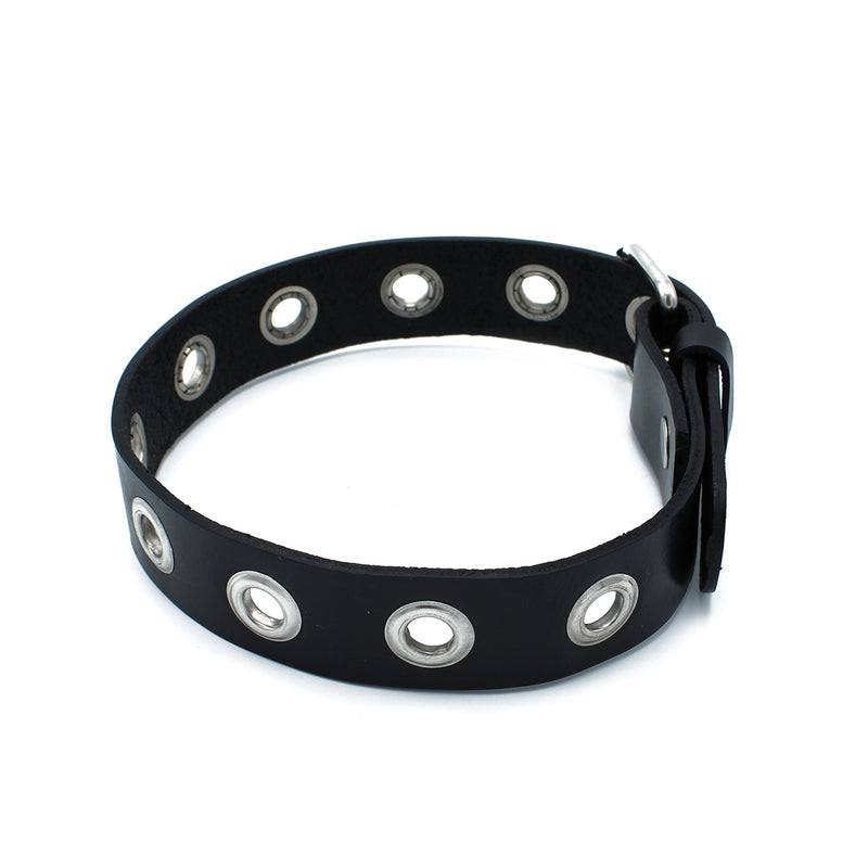 Kiotos - Black Leather Slim Collar with Multi-Metal Eyelets - Erotiekvoordeel.nl