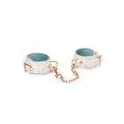 Liebe Seele - Boudoir Amor - Manette in pelle vegana - Bianco con finiture dorate-Erotiekvoordeel.nl