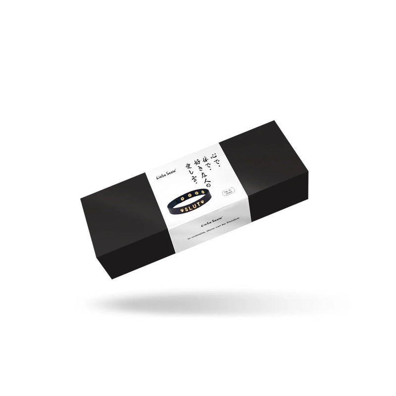 Liebe Seele - Demon's Kiss - Smalle Collar - Choker - Met Gouden letters BITCH - Luxe En exclusief ontwerp - Zwart/Goud-Erotiekvoordeel.nl