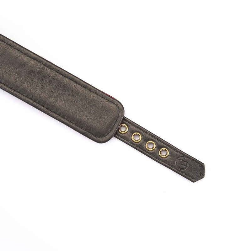 Liebe Seele - Kinbaku Ukiyoe - Lamslederen Collar met Leash - Rood met Zwarte Rozen Print - Iets Héél Bijzonders! - Import uit Japan-Erotiekvoordeel.nl