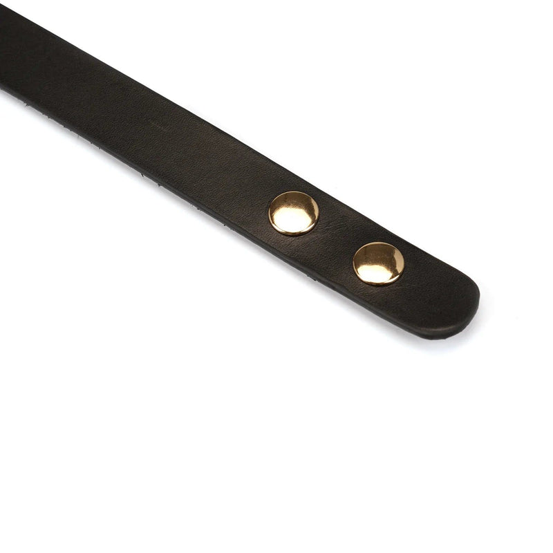 Liebe Seele - Leather Choker with Gold Letters SLUT - Luxurious and exclusive design - Black/Gold-Erotiekvoordeel.nl