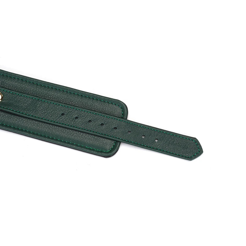 Liebe Seele - Mossy Green - Leather Ankle Cuffs With Gold Chain - Exclusive and luxurious design - Erotiekvoordeel. nl