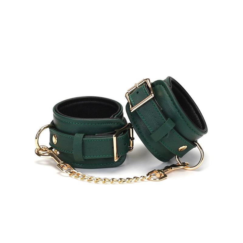 Liebe Seele - Mossy Green - Leather Ankle Cuffs With Gold Chain - Exclusive and luxurious design - Erotiekvoordeel.nl