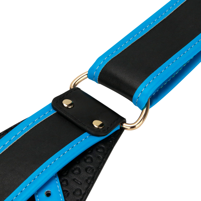 LoveToy - Ingen - Strap-on hueco con varilla de silicona - 25 cm - Tono piel claro-Erotiekvoordeel.nl