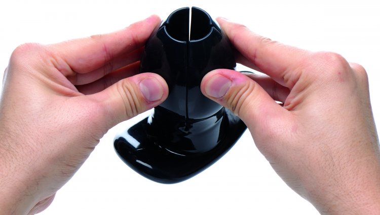 Master Series - Claw - Spreidende Buttplug - Zwart-Erotiekvoordeel.nl