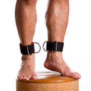 665 - Universele Boeien met Klittenband - Neopreen - Zwart/ Rood-Erotiekvoordeel.nl