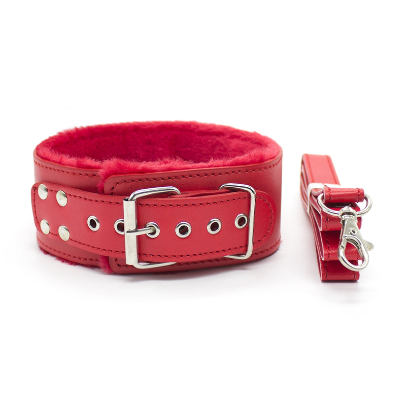 Smart Moves - Collier doublé de fourrure avec laisse - Rouge-Erotiekvoordeel.nl