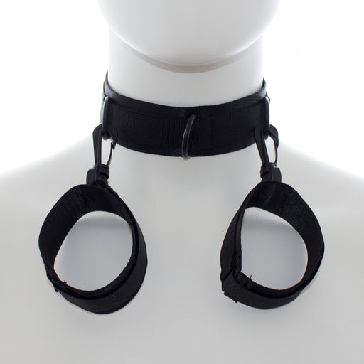 Smart Moves - Collar con combinación de esposas - Negro - Erotiekvoordeel.nl