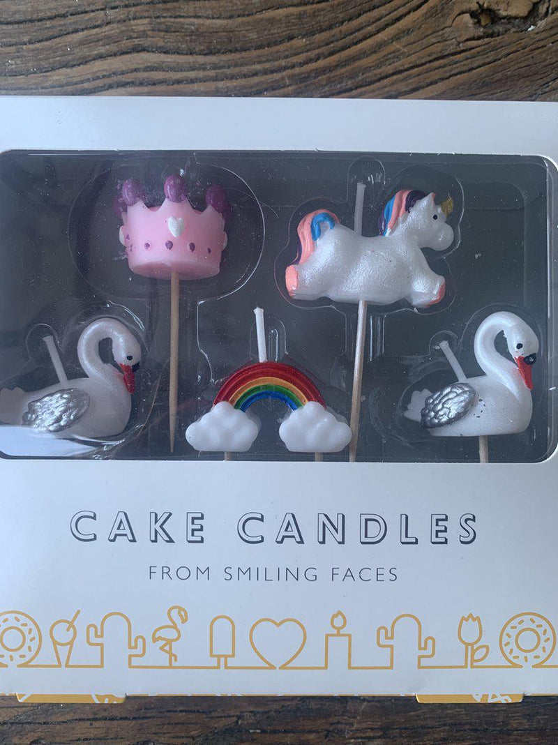 Smiling Faces - Märchenhafte Tortenkerzen - Cupcake-Dekoration - Krone - Schwan - Regenbogen - Einhorn - 5 Stück - Erotiekvoordeel.nl