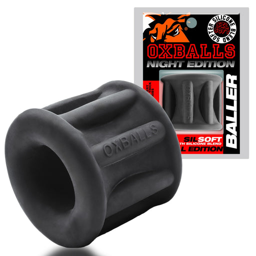 Sport Fucker - Baller - Anillo para el pene y extensor de testículos - Edición Night - Silicona/TPR - Negro-Erotiekvoordeel.nl