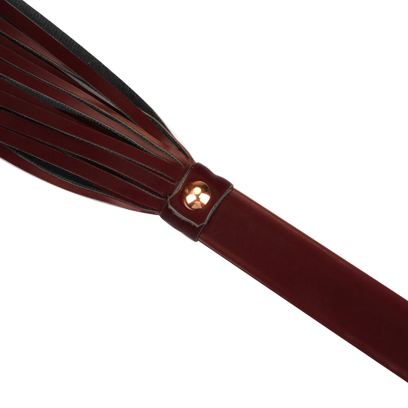 Liebe Seele - Metallic Shade Red - Vegan PU Lederen Flogger - Rood/Rosé Goud