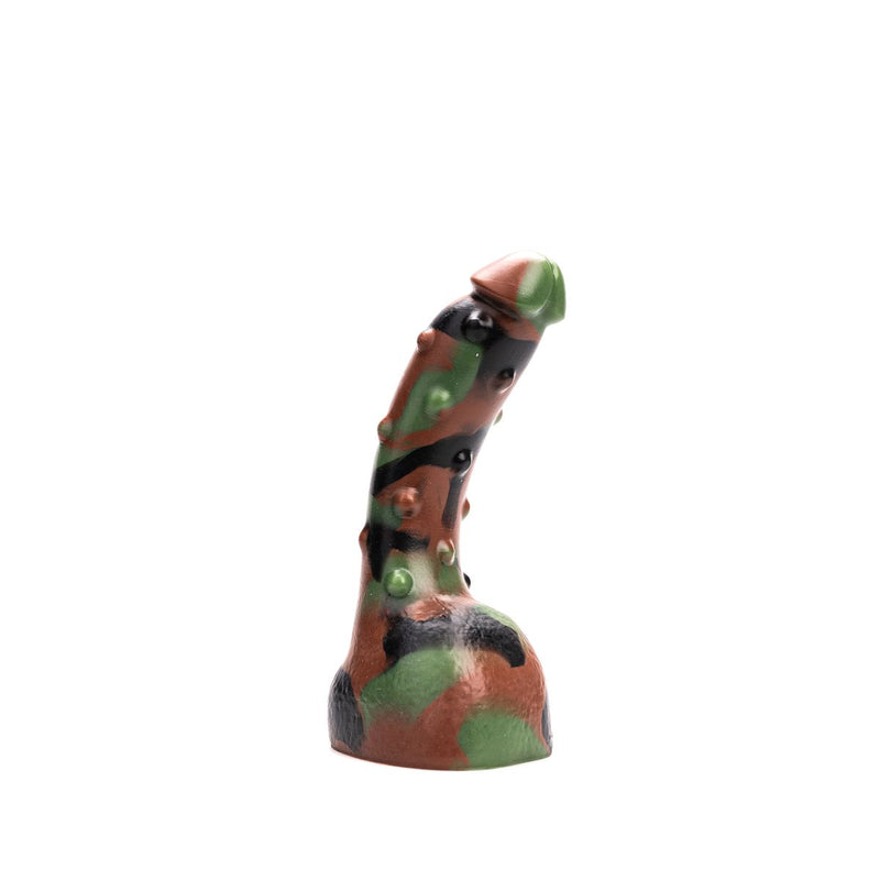 Kiotos Revolt - Dildo Fantasie - Green Army - Nr. 18 - Medium - 19 x 4,5 cm-Erotiekvoordeel.nl