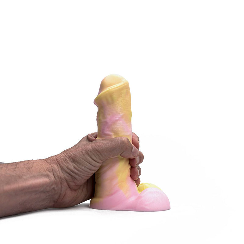 Kiotos Revolt - Dildo Fantasie - Pink Smash - Nr. 01 - Medium - 18 x 5,5 cm-Erotiekvoordeel.nl