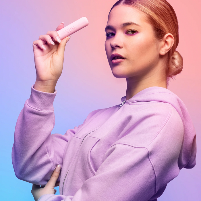 Vush - Pop - Gloss Precise Point Pleasure Vibrator met Opbergkoker - Lichtroze-Erotiekvoordeel.nl