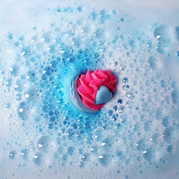 Bomb Cosmetics - Bath Bomb - Badbruisbal BLUEBerry FUNDAY-Erotiekvoordeel.nl