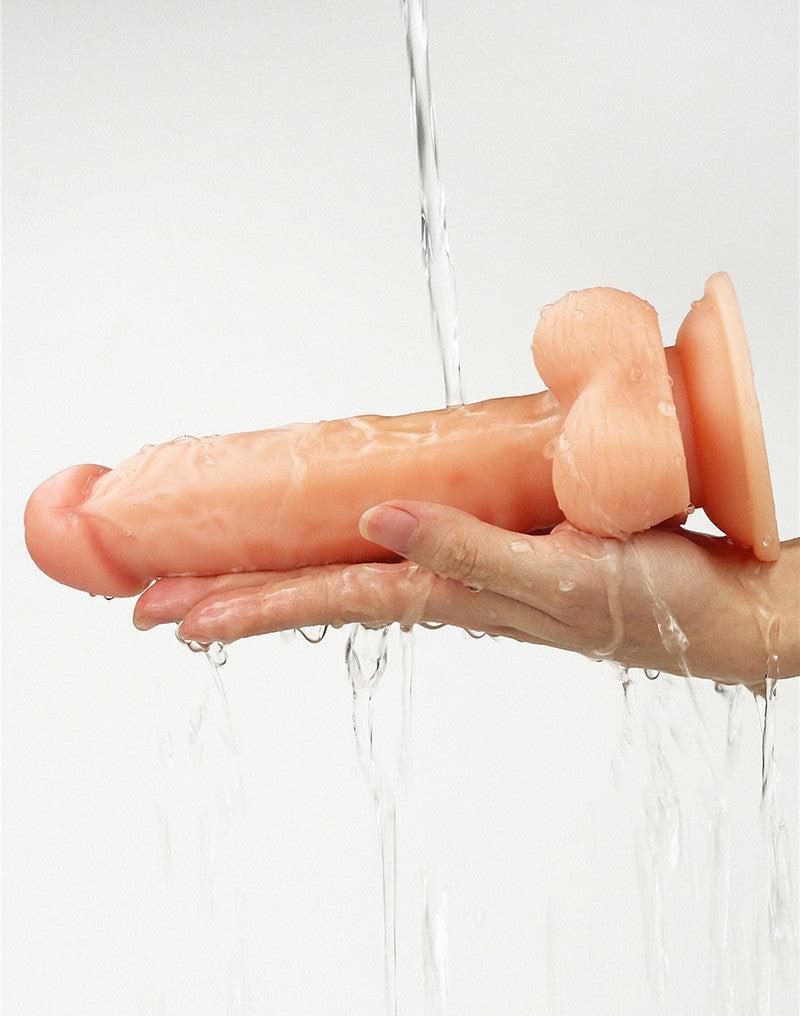 LoveToy - Easy Strap-on Set Met Dildo - 19 cm Met Balzak - Lichte Huidskleur-Erotiekvoordeel.nl