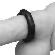 LoveToy - PowerPlus - Flexibele Cockring Gehoekt - Zwart-Erotiekvoordeel.nl