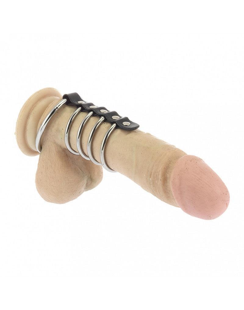 Rimba - Saco escrotal y 4 anillos para el pene de metal con cinta de cuero - Diámetro 55 y 40 mm - Erotiekvoordeel.nl