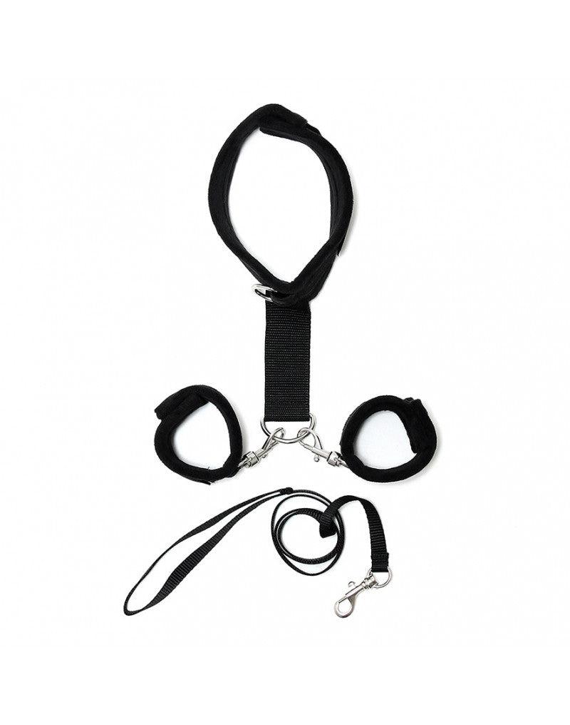 Rimba - Soft Bondage Collar with Handcuffs and Leash - Black-Erotiekvoordeel.nl