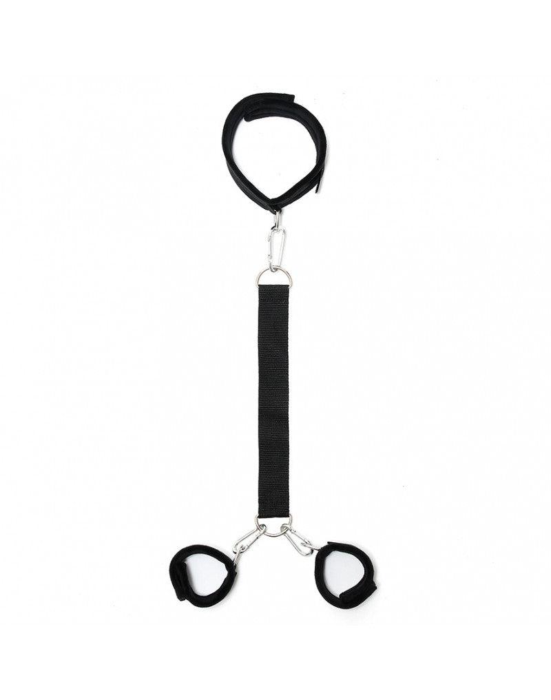 Rimba - Set Soft Bondage - Morbido collare con cintura collegata alle manette - Regolabile - Erotiekvoordeel.nl