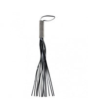 Rimba - Whip - Flogger - 16 Leather Strands and Handle with Chains - Erotiekvoordeel.nl