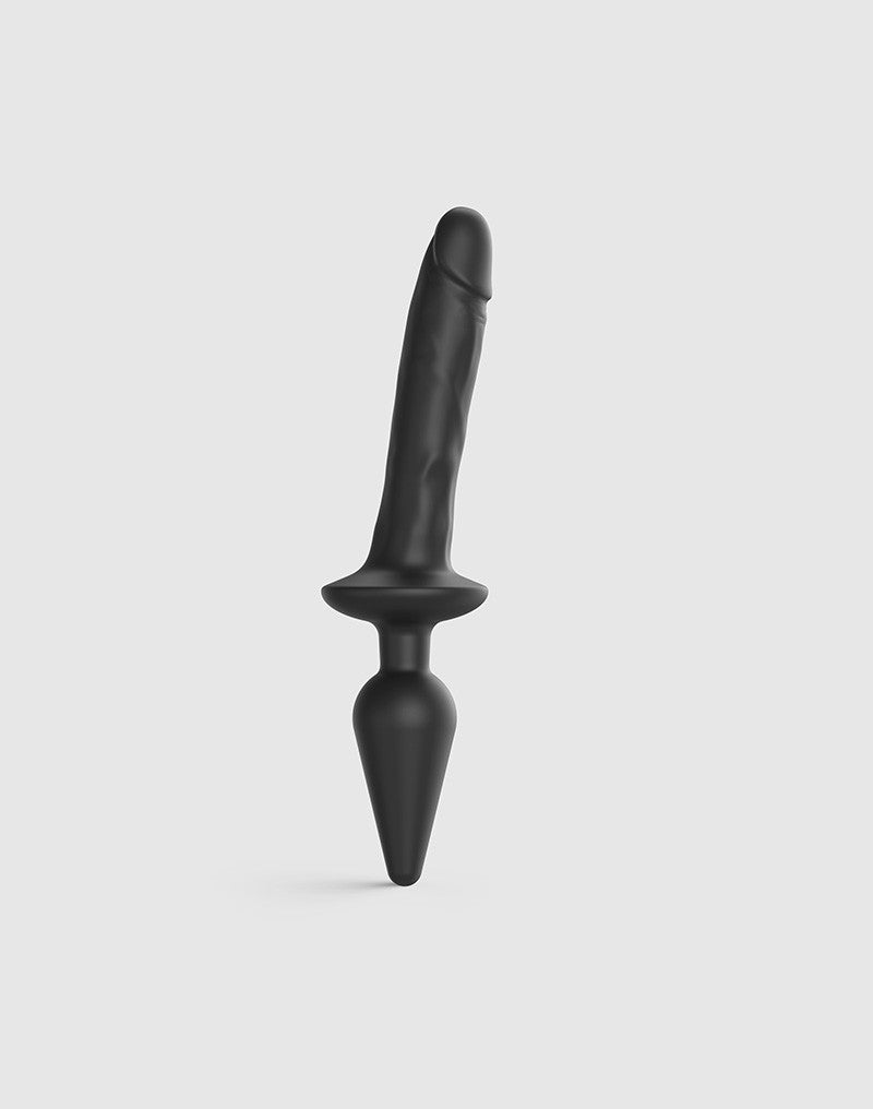 Strap-On-Me - Switch Plug-In - 2-in-1 Dildo & Buttplug - Zwart-Erotiekvoordeel.nl